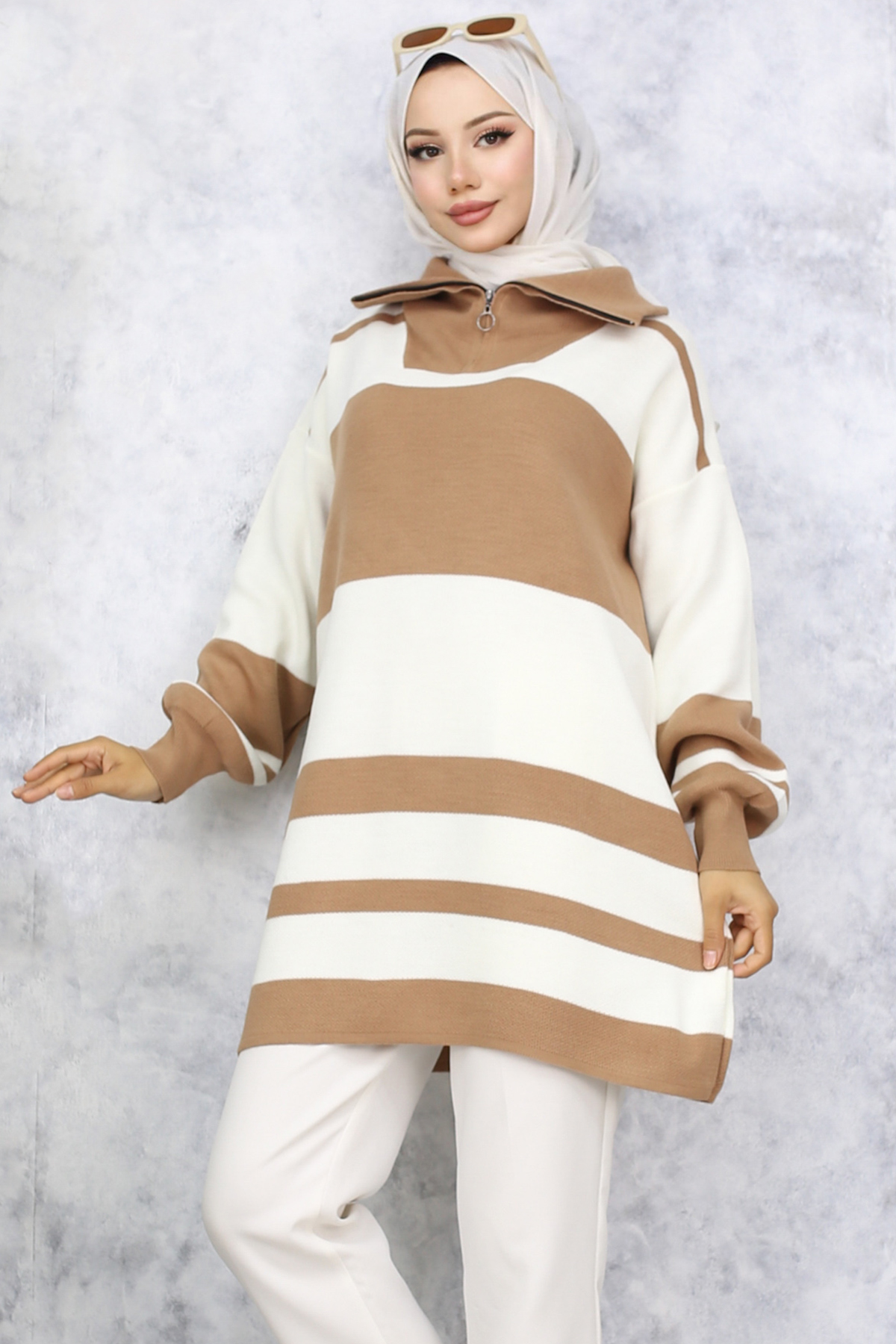 Boğazı Fermuarlı Triko Tunik Vizon 11046-20 Boğazı Fermuarlı Triko Tunik Vizon 11046-20