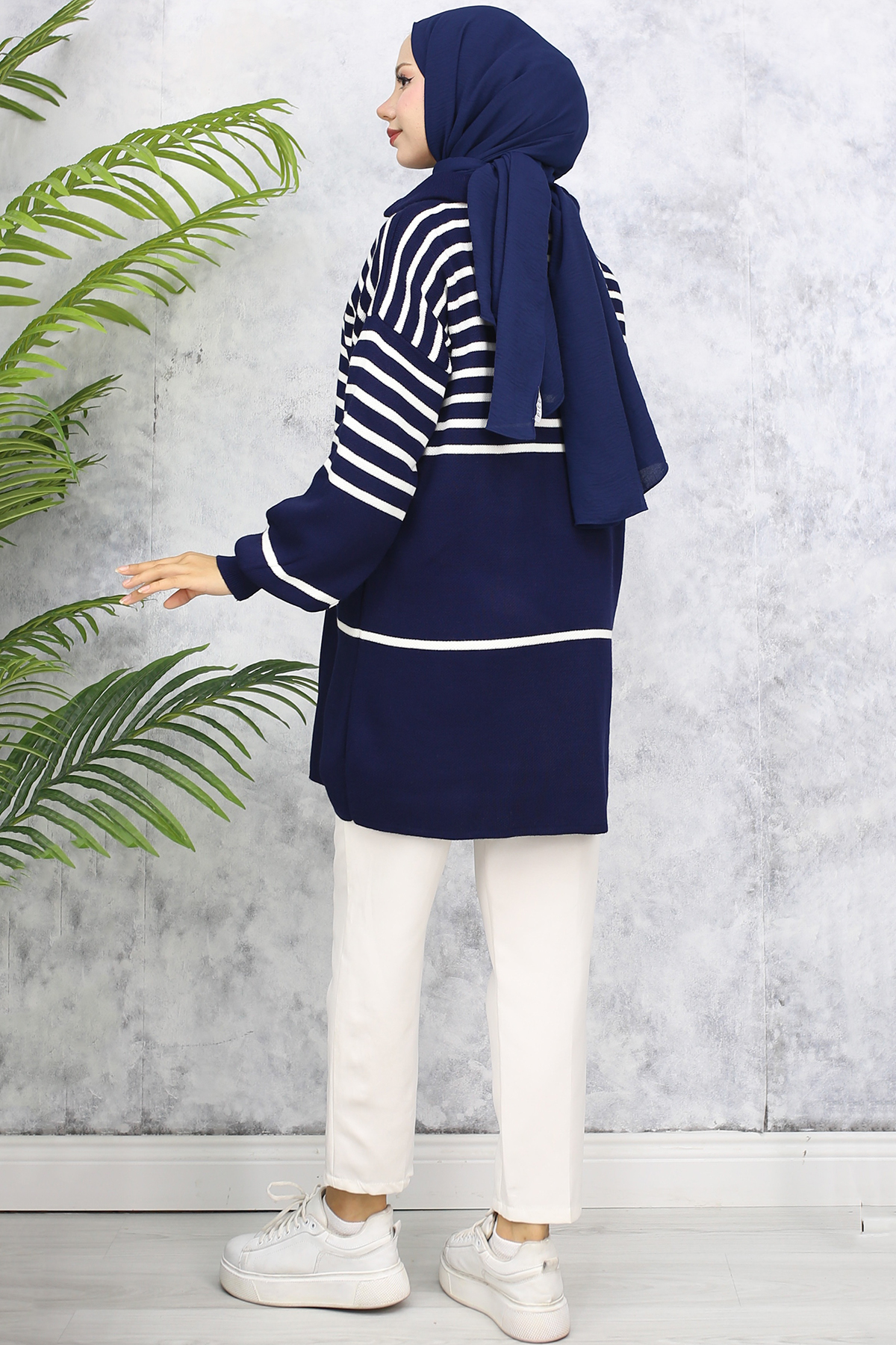 Çizgili Triko Tunik Lacivert 11047-22 Çizgili Triko Tunik Lacivert 11047-22
