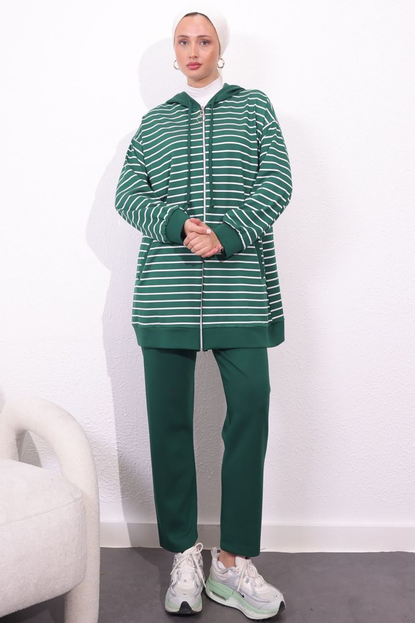 Çizgili İkili Takım Zümrüt Yeşili 4513 Çizgili İkili Takım Zümrüt Yeşili 4513