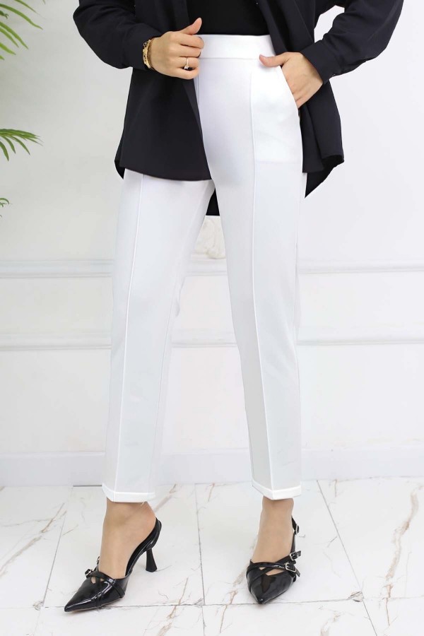 Çift Düğme Detaylı Cepli Havuç Pantolon Beyaz 3045