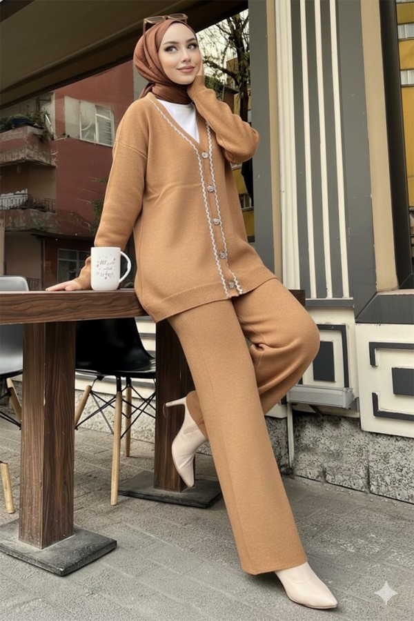 Şerit Detaylı Triko Ceket Takım H25302 Vizon Şerit Detaylı Triko Ceket Takım H25302 Vizon