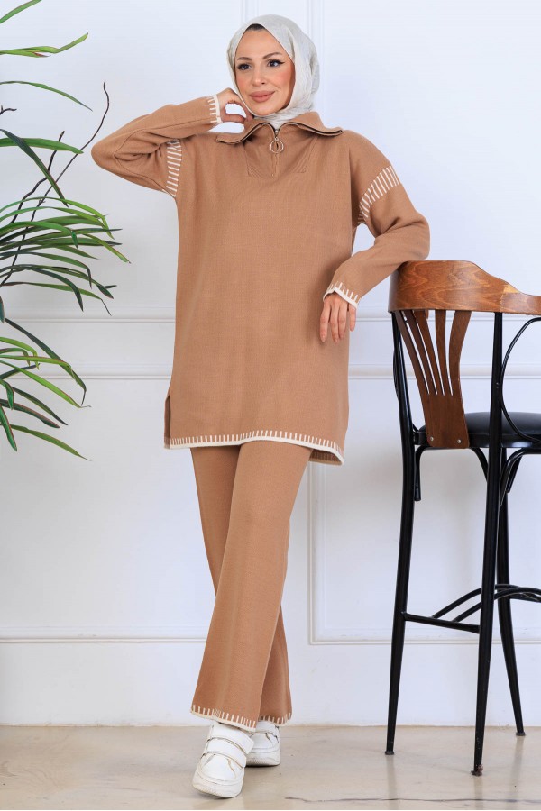 Yakası Fermuarlı Şerit Detay Triko Takım S1061 Vizon