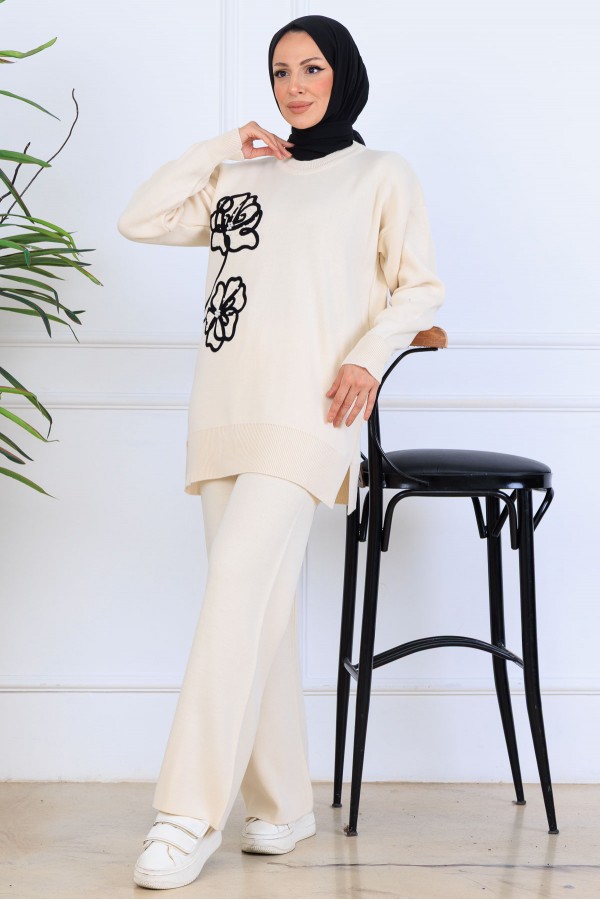 Nakış İşleme Detaylı Triko Takım S1120 Taş Rengi