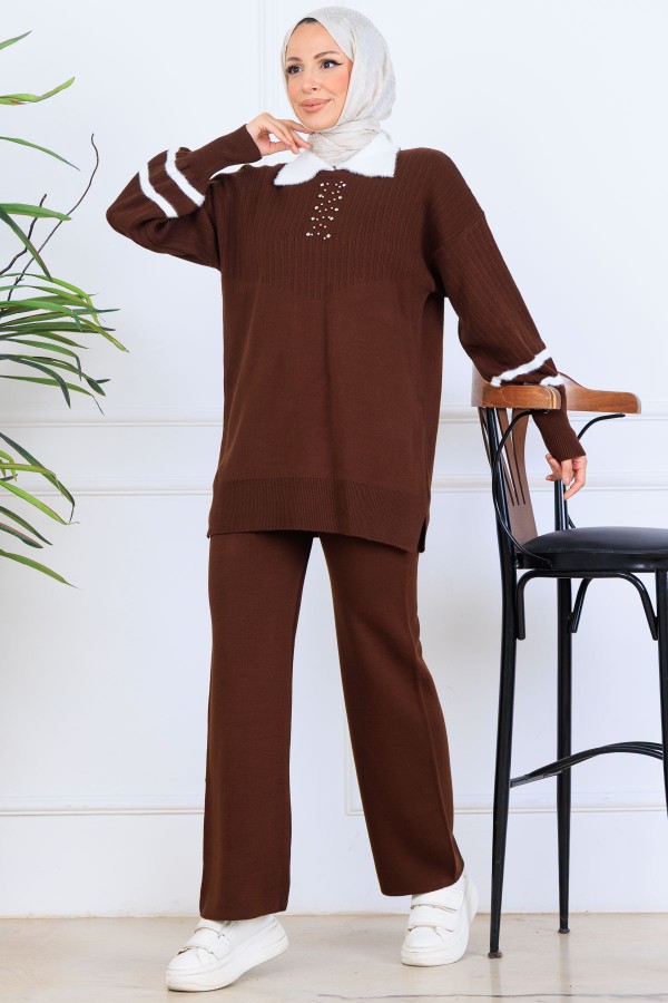 Taş İşlemeli Triko Takım S1009 Kahverengi Taş İşlemeli Triko Takım S1009 Kahverengi