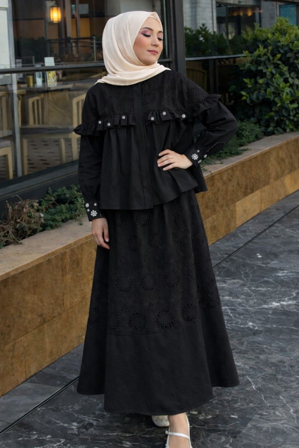 Taş Detaylı Brode Etekli Takım 3007 Siyah Taş Detaylı Brode Etekli Takım 3007 Siyah